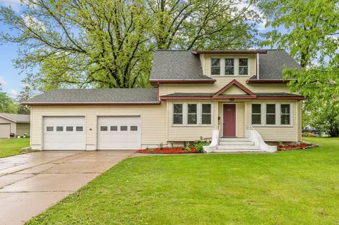 815 2nd Ave NW, Milaca, MN 56353
