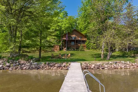8744 Interlachen Rd, Lake Shore, MN 56468