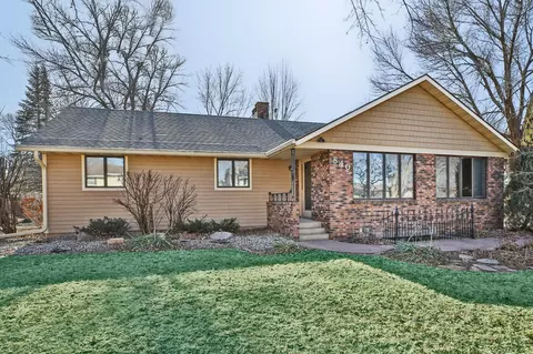 840 4th St SW, Wells, MN 56097