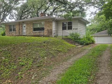 5740 Golden Valley Rd, Golden Valley, MN 55422