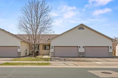 557 Meadow Ln, Norwood Young America, MN 55397