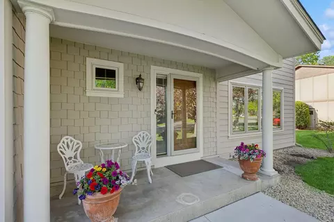 11710 45th Ave N, Plymouth, MN 55442