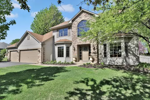 10112 Kiersten Pl, Eden Prairie, MN 55347