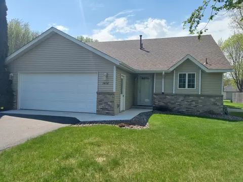 1408 4th St N, Sartell, MN 56377
