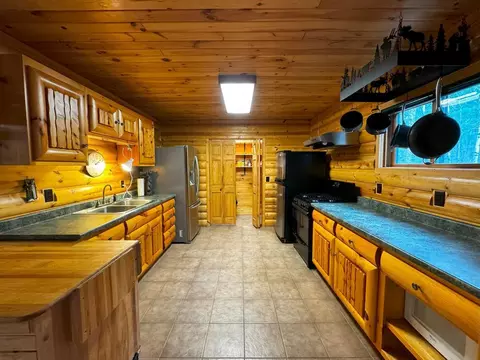 Kitchen - 7236 Far North Rd, Orr, MN 55771 photo 4 of 6