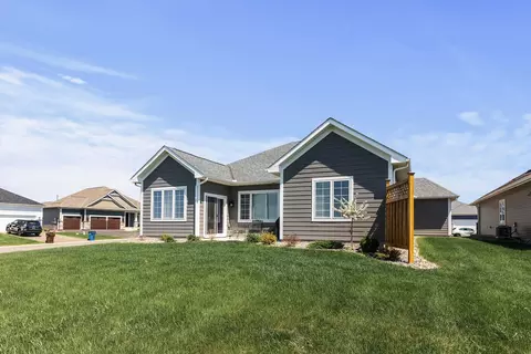 Exterior - 7465 Jack Pine Ln, Corcoran, MN 55340 photo 5 of 5