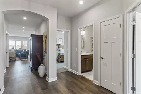 Entry Way - 7465 Jack Pine Ln, Corcoran, MN 55340 photo 3 of 3