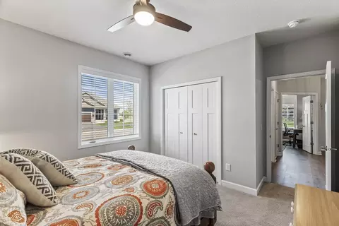Bedroom - 7465 Jack Pine Ln, Corcoran, MN 55340 photo 4 of 6
