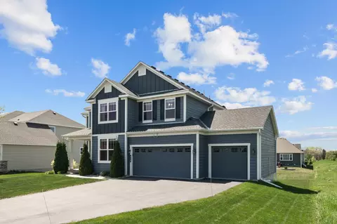 4118 San Vitero Ct, Chaska, MN 55318