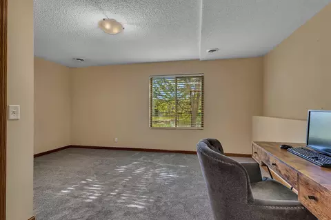 7320 Deer Pass Dr, Hugo, MN 55038 photo 25