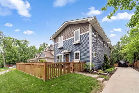 2327 Olive Ave, Wayzata, MN 55391