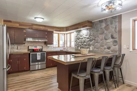 Kitchen - 19359 484th St, Mcgregor, MN 55760 photo 2 of 3