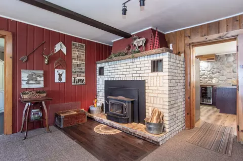 Entry Way - 19359 484th St, Mcgregor, MN 55760 photo 1 of 2