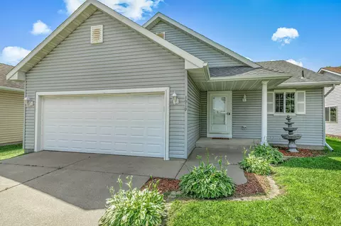 1919 W Oakes Dr, Saint Cloud, MN 56303