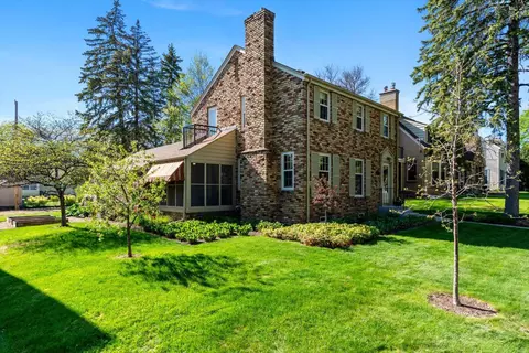 5872 Oakland Ave, Minneapolis, MN 55417