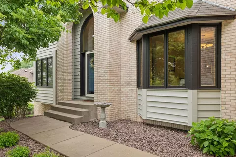 15696 Tarleton Crst, Maple Grove, MN 55311