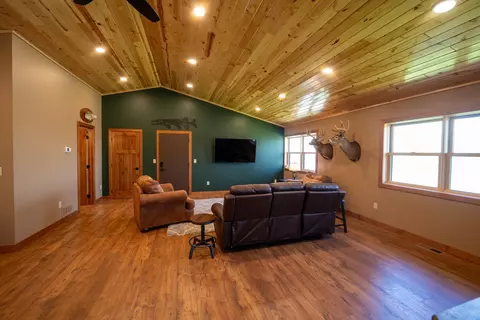Living - 4380 Pine Point Dr NW, Walker, MN 56484 photo 7 of 8