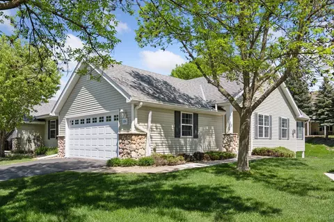 574 Marsh Dr, Delano, MN 55328