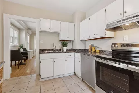 1386 Berkeley Ave, Saint Paul, MN 55105 photo 7