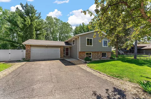 20680 207th Ct W, Lakeville, MN 55044