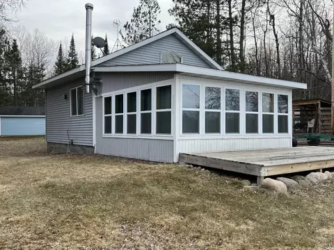 11749 W Side Dr, Fine Lakes Twp, MN 55798