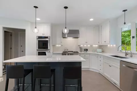 5709 Deville Dr, Edina, MN 55436 photo 17