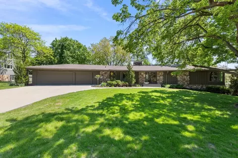 5709 Deville Dr, Edina, MN 55436