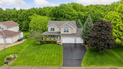 13192 Oakwood Dr, Rogers, MN 55374