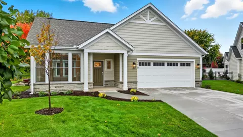 2270 Old Bridge Ln, Hastings, MN 55033