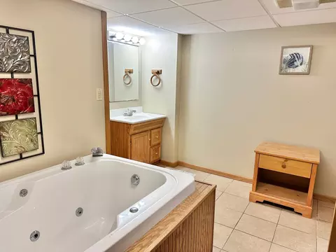 1429 Circle Dr, Albert Lea, MN 56007 photo 24