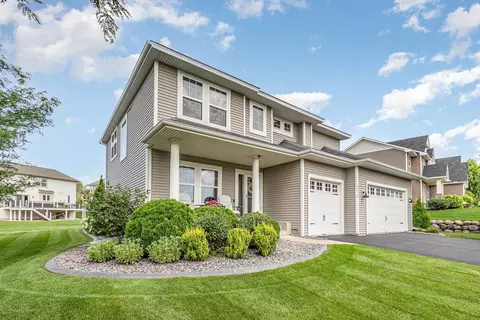 7710 61st St S, Cottage Grove, MN 55016