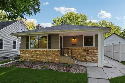 3131 Georgia Ave S, Saint Louis Park, MN 55426
