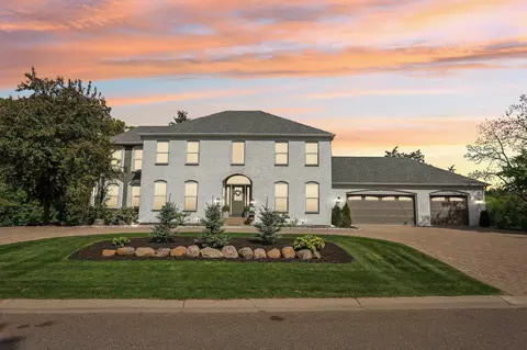400 Sycamore Ln N, Plymouth, MN 55441