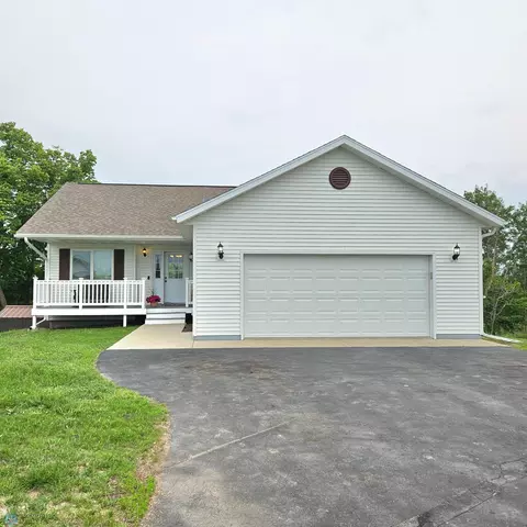 1171 Long Bridge Cir, Detroit Lakes, MN 56501