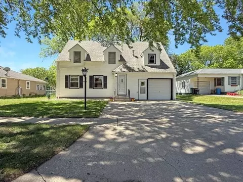 213 N 1st Ave E, Truman, MN 56088
