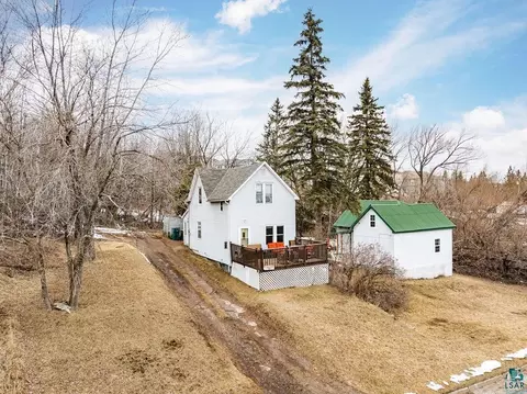 109 W 10th St N, Duluth, MN 55806 photo 2