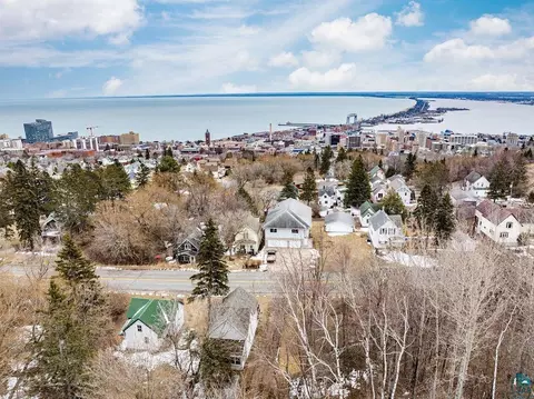 109 W 10th St N, Duluth, MN 55806 photo 22