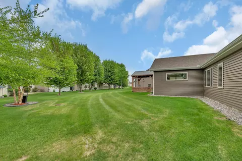 185 Glenview Loop, Saint Cloud, MN 56303 photo 34