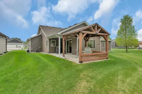 185 Glenview Loop, Saint Cloud, MN 56303 photo 2