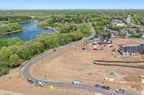 4955 Parkside Cir, Eagan, MN 55123