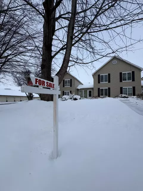 40 W Broadway, Plainview, MN 55964