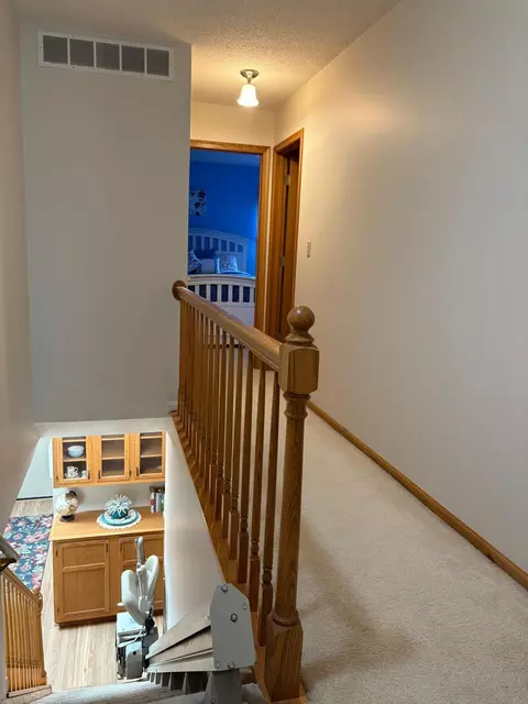 Entry Way - 40 W Broadway, Plainview, MN 55964 photo 6 of 7