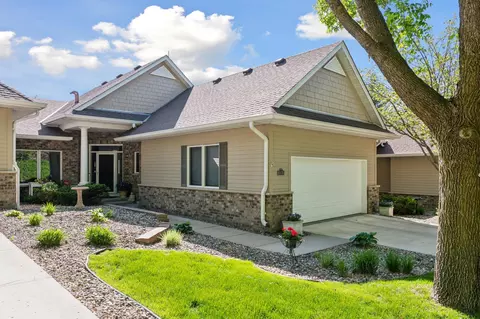 6030 Clarion Cir, Minnetonka, MN 55343