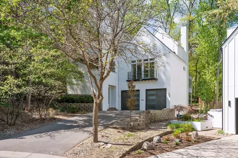 1604 Northrop Ln, Minneapolis, MN 55403