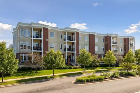 14567 Florissant Path #R302, Apple Valley, MN 55124