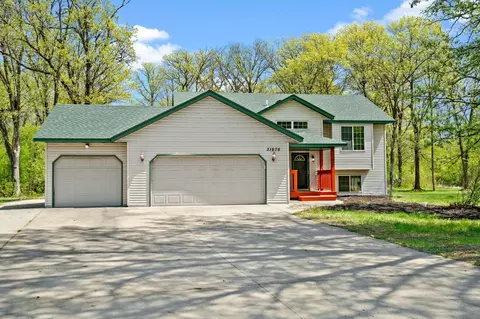 31575 141st St NW, Princeton, MN 55371