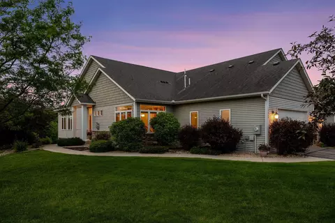19808 Dawson Ln, Farmington, MN 55024