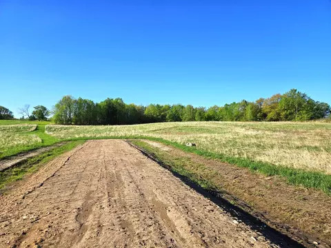 5679 140th St, Milaca, MN 56353 photo 9