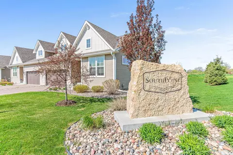 1501 Southpoint Dr, Hudson, WI 54016