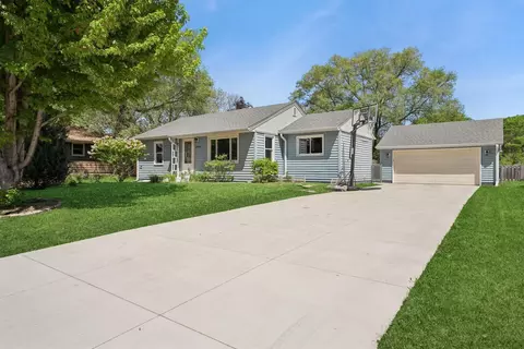 6706 Camden Ave N, Brooklyn Center, MN 55430